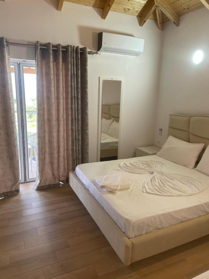 Hotel Riviera Борш Экстерьер фото